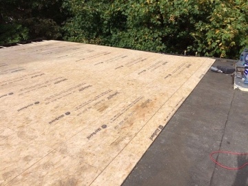 flat roof under construction